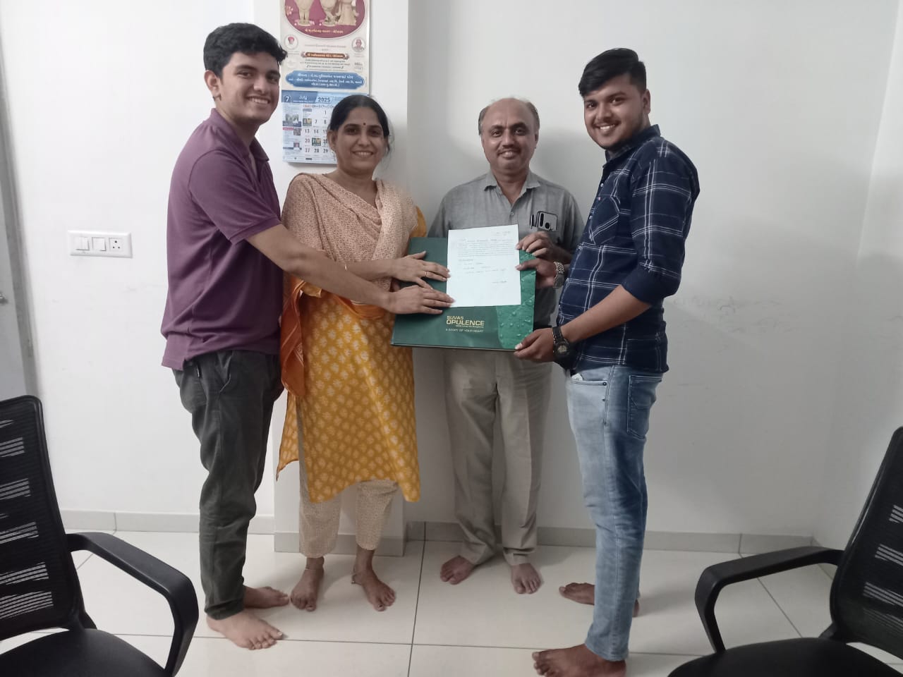 Mrs. Meera Himashu Bhai Khatri 